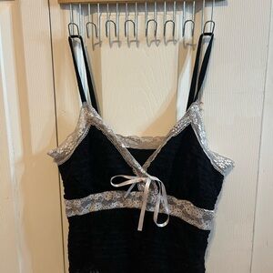 ROMWE Black Garment with Tag Detail